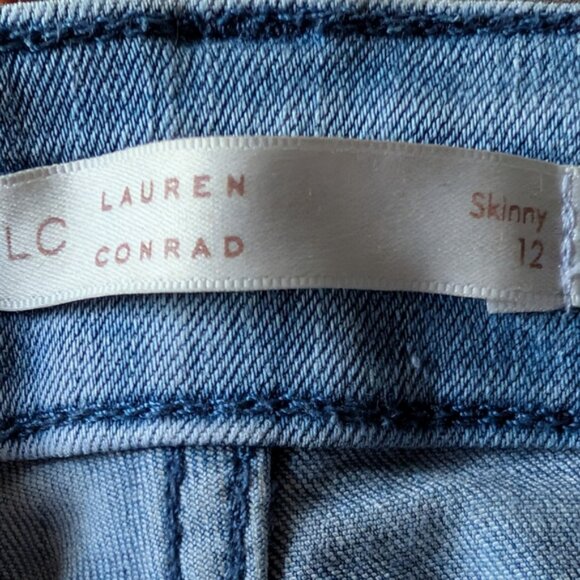 LC Lauren Conrad Light Wash Mid Rise Skinny Jeans Size 12 (EUC) - Picture 6 of 8